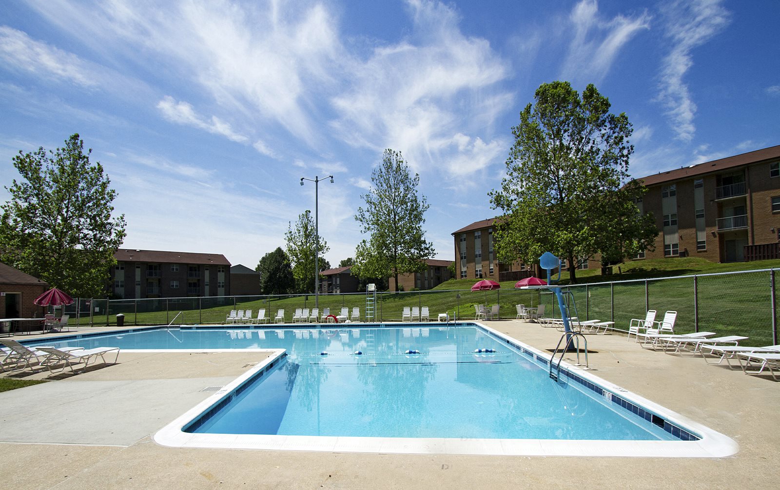 Apartments in Abingdon, MD Woodsdale Apartments